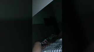 Những đoạn clip tranh thủ nữa đêm bố mẹ ngủ sang phòng e họ đụ trần e sướng tê cặc #4