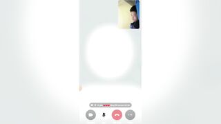 Cu cậu lớp 12 chuyên đi gạ mấy em học sinh khối dưới call sex P2
