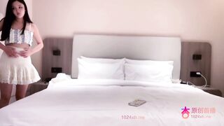 siêu phẩm sinh viên phục vụ đại gia bị quay lén rồi tung lên mạng - phần 30