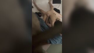 Quay lén đôi sinh viên địt nhau trong nhà nghỉ, em ny siêu ngon ngọt nước
