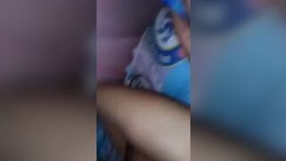 Em họ 17 tuổi sợ mẹ biết ko muốn cho đụ nhưng anh trai ko kiềm được cơn nứng cặc.