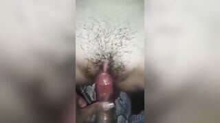 Đụ vào lồn em họ 17 tuổi còn trinh ko dám nhấp mạnh sợ ẻm đau.
