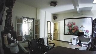 hack cam em hàng xóm sinh viên vú to cởi chuồng đi khắp nhà - phần 6