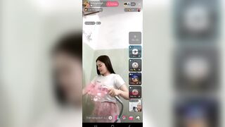 Hương Alice Trả kèo Tiktok dội Nước Lên Vú