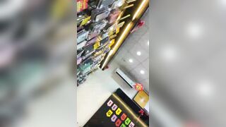 quay lén quần sì nhân viên Thế Giới Di Động mặc zip ngắn kích thích vcl - phần 17