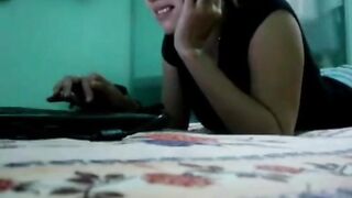 Clip sex cổ điển e gái dáng ngon vừa gọi nch vs b trai vừa xem lại clip đụ của mình