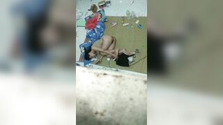 Quay lén em gái sinh viên phòng kế bên đang phơi lồn vì nứng - phần 3