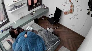 Hack cam cặp đôi trẻ địt nhau