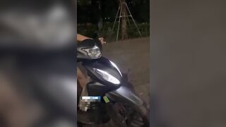 A Shipper được bà chị gạ 200k cả tiền phòng mà không dám đi