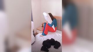 Cô Giáo  Nứng Lồn Đụ Nhau Với  Học Sinh Bị Bắt Tại Nhà Nghỉ
