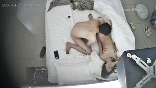 Cam lén trg nhà nghỉ quay cảnh cặp đôi mới lớn vào nhà nghỉ tập tành mà mãi k dám đụ