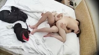 Cam kín quay lén thanh niên gạ nhỏ b vào ks gạ gẫm hun hít làm e nứng r mới lột đồ #2