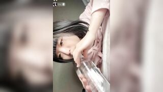Rin loli show thủ dâm chi ân fan của mình quá nứng