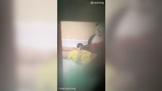 Quay lén nhỏ e họ mới học về coi fim sex thủ dâm