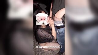Nữa đêm ra đường đụng phải em loli dâm đãng lột đồ cho a ngắm gạ a cho bú cu public