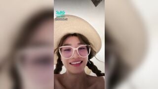 Seri vắt sữa chua trai lạ cặc to của em idol Rosababy vú bự cực dâm #2