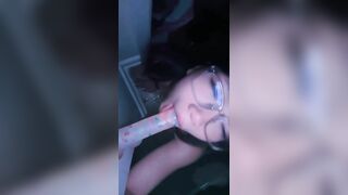 Siêu Phẩm Bím Non Không Lông Hồng Hào Thủ Dâm Cùng Với Con Cu Giả Bắn Nước Tung Tóe
