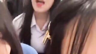 Mấy em học sinh dâm đãng nứng lồn thèm cặc