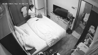 xem cam phòng ngủ chị hàng xóm vú to nhìn chị chỉ muốn địt - phần 3