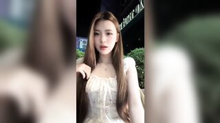 Gái xinh sau chia tay bị bạn trai phát tán clip