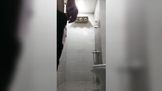 Máy Bay Quay Video Tắm Gửi Cho Bồ