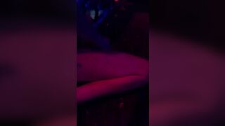 Đi Hát thì ít, Mà Bóp vú Móc Lồn Nhân viên Thì nhiều, Nhân viên Loli Bú Lồn thủ dâm