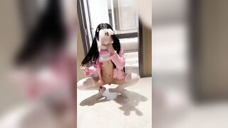 Teen loly thích public và gạ chịch người lạ
