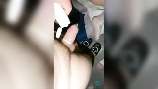 Nửa đêm nứng gọi con em kế lớp 11 ra phòng khách địt nhau vì sợ bố mẹ nghe được