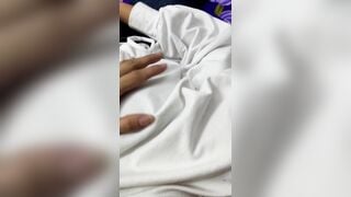 gạ được bé học sinh 2k10 đi nhà nghỉ vật lộn mãi mới cởi được áo - phần 2