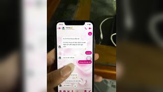 Đau lòng thanh niên phát hiện Vk nhắn tin với 2 ng đàn ông cùng lúc 2