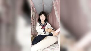 Em học sinh mỗi tối đi ngủ phải thủ dâm ngủ mới ngon