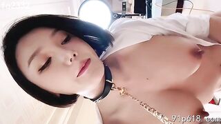 "Anh yêu, giúp em đeo dây xích cho chó" - Cô nàng tóc ngắn, gợi cảm bị làm tình và lê
