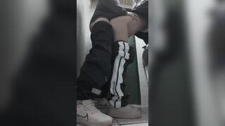 lén lút với đứa em họ đằng sau nhà mình dây siêu ngon
