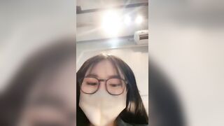 Mặc đồ ra đường livetream show hàng móc lồn public tìm trai gạ đụ cùng idol Sanzai #1