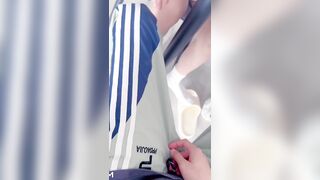 Lén lút làm tình với em kế mới lớn bú cu ngoài phòng khách