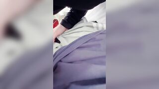 Lén lút làm tình với em kế mới lớn bú cu ngoài phòng khách