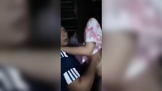 bố dượng khốn nạn gạ địt luôn con gái giêng của vợ