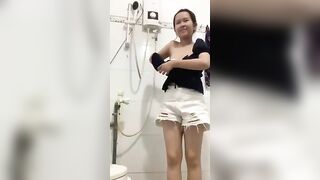 Call cùng em hs non dâm
