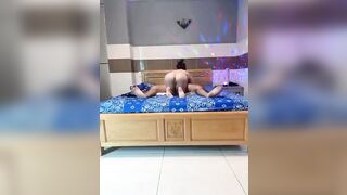 Massage nuru cạ vú cạ lồn lên người cho a thư giãn rồi đụ luôn