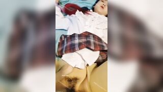 Bà chị cosplay đi triển lãm về ngon quá bị thằng em kế đè ra địt luôn