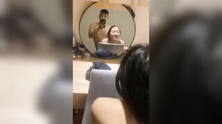 Đang trang điểm bị em họ vô địt không thương tiếc