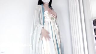 GÁI XINH BẠO DÂM 2 LỖ 28