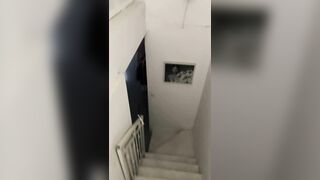 thấy con em họ đang thủ dâm không đóng cửa thanh niên đè ra đụ luôn