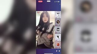 Gái xinh trả kèo khoe hàng mặt xinh vú to