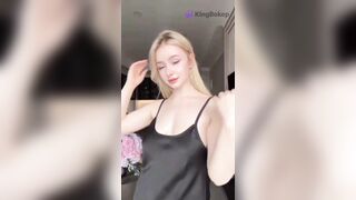 E GÁI VIỆT LAI TÂY XINH VL AE Ạ