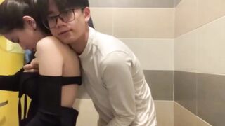 Thảo Vy 2k6 xinh dâm mà thằng ny địt chán phí vl
