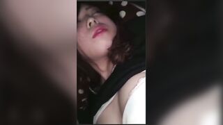 Địt Con Bạn Thân Say Sỉn Dáng Ngon Vú To Lồn Không Lông Xuất Tinh Đầy Bím Bạn Thân