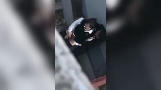 Thanh niên dụ dỗ em nữ sinh public nhưng bất thành vì đút mãi không zô