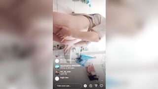 Teen Việt live show trên Instagram
