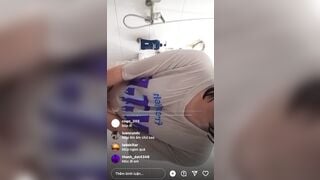 Teen Việt live show trên Instagram